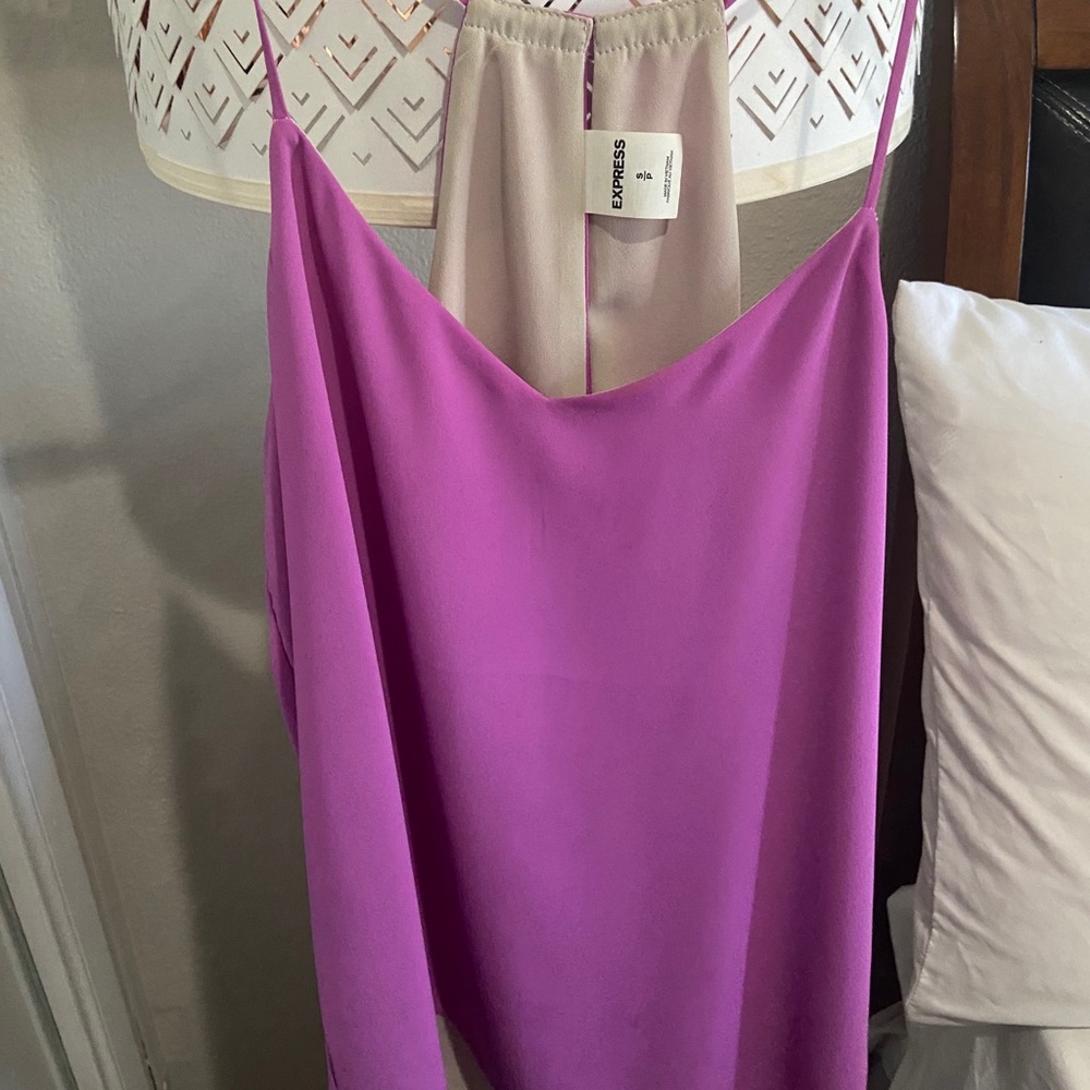 Express Reversible V-neck cami